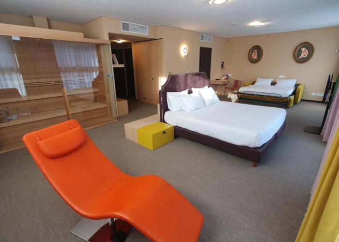 Omama Hotel