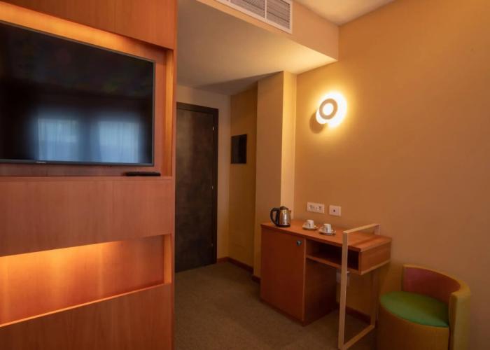 Omama Hotel