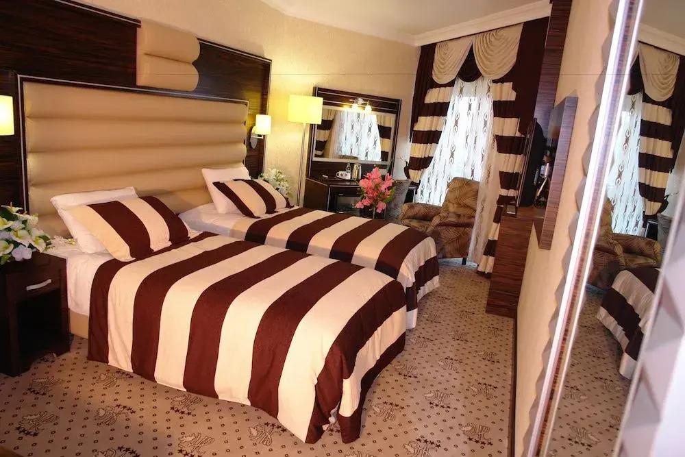 фото Hotel Tatvan Kardelen