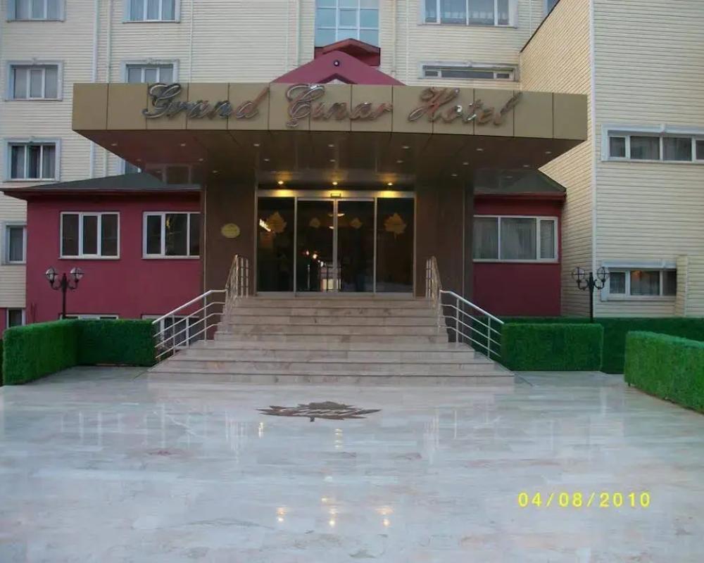 Grand Cinar Hotel