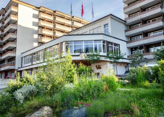 Mountain Plaza Hotel