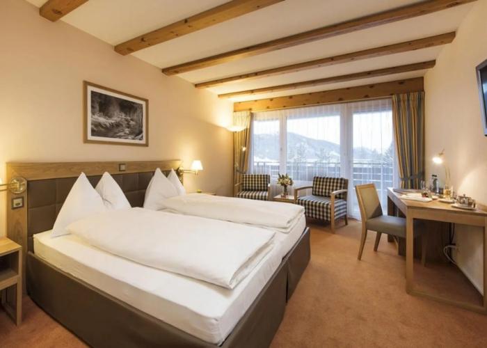 Mountain Plaza Hotel