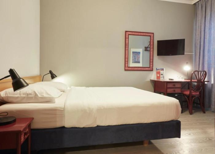 Hotel Crystal