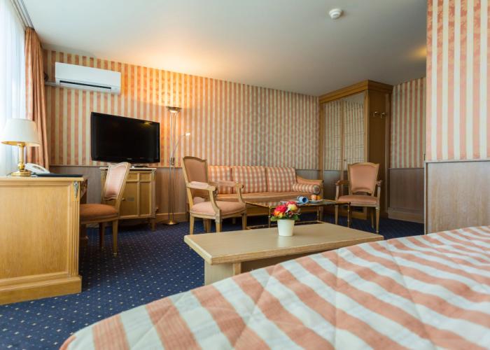 Hotel Continental
