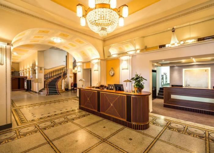 Penthouse by Art Deco Hotel Montana