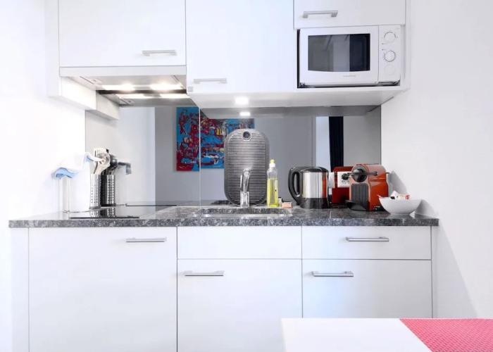Hitrental Station Apartments