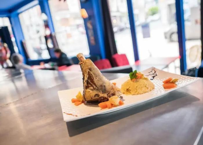 BRIT HOTEL PRIVILEGE LISIEUX – La Villa des Arts