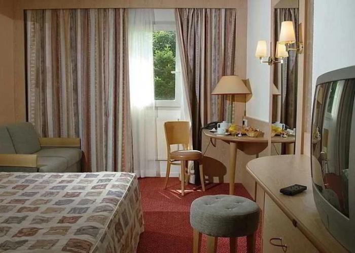 Mercure Lisieux
