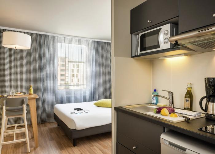 Aparthotel Adagio Access Paris Massy Gare TGV