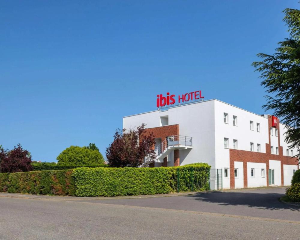 ibis Massy