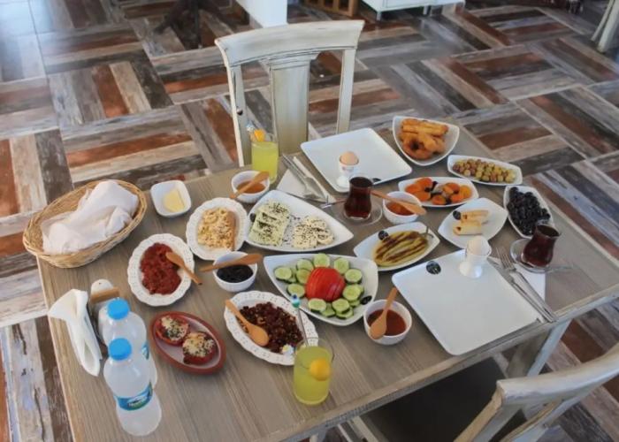 Cunda House Kucuk Otel