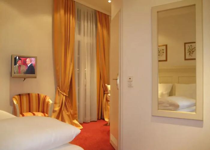 Romantikhotel Zur Sonne