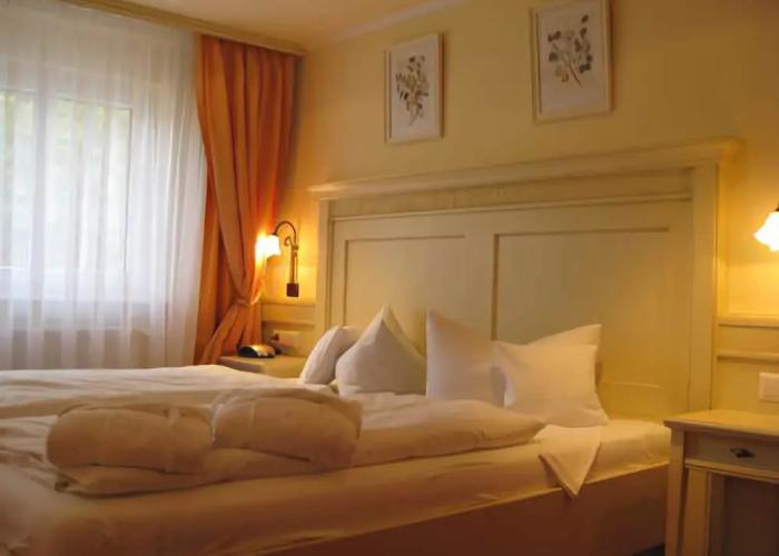 Romantikhotel Zur Sonne