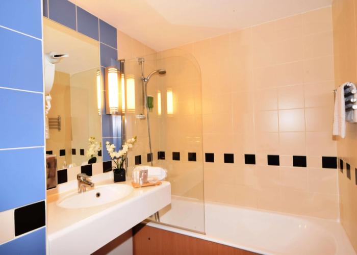 Kyriad Prestige Bordeaux Ouest Mérignac