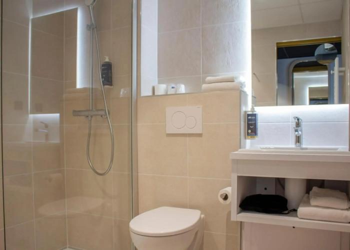 Brit Hotel Bordeaux Aéroport - Le Soretel