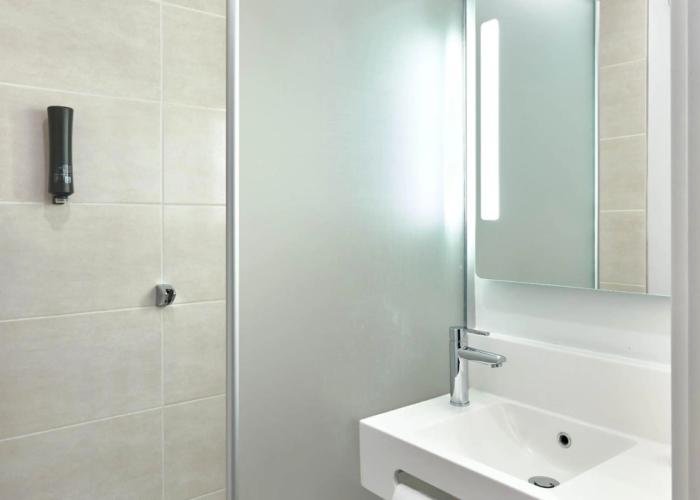 B&B HOTEL Paris Meudon Vélizy