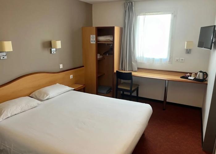 Brit Hotel Confort Montauban