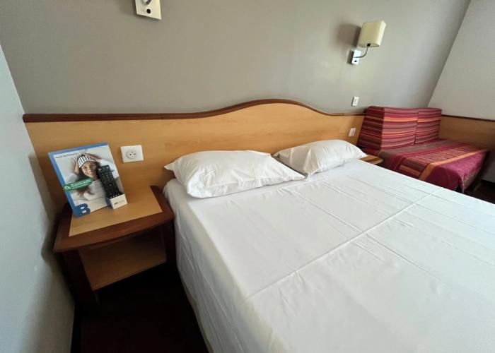 Brit Hotel Confort Montauban