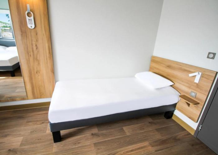 B&B HOTEL MONTELIMAR Sud