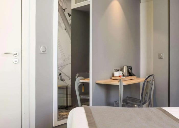 Hotel Sixteen Paris Montrouge