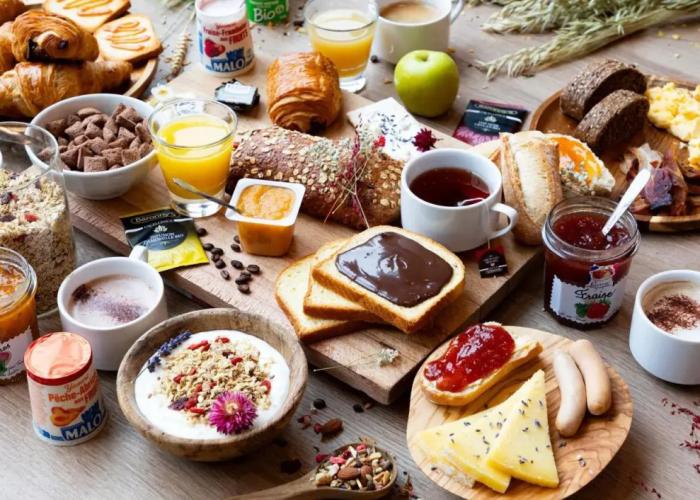 B&B HOTEL Paris Porte d'Orléans