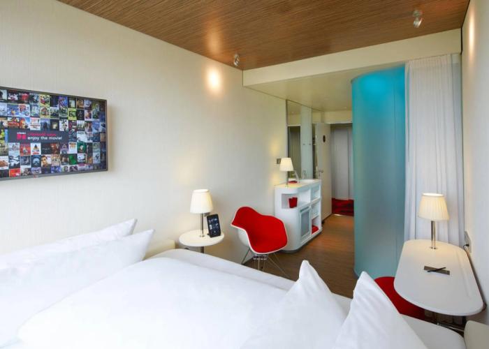 citizenM Paris la Défense