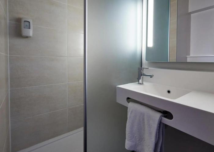 B&B HOTEL NANTERRE Rueil Malmaison