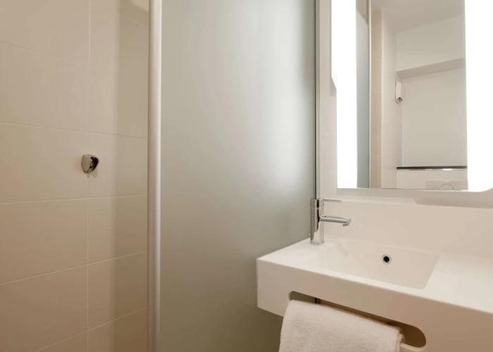 B&B HOTEL NANTERRE Rueil Malmaison