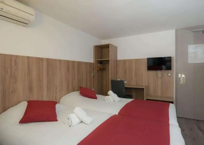 Brit Hotel Plaisance