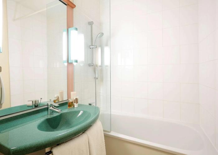 ibis Narbonne