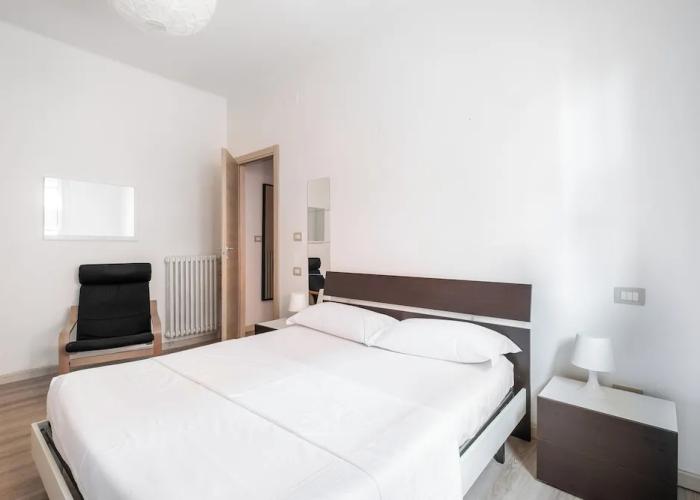 Porta Mascarella Apartment