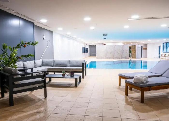 Feel Good Hotel