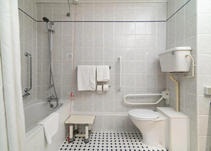 Holiday Inn Ashford North A20 by IHG