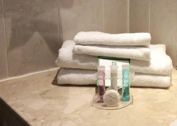 Holiday Inn Barnsley by IHG