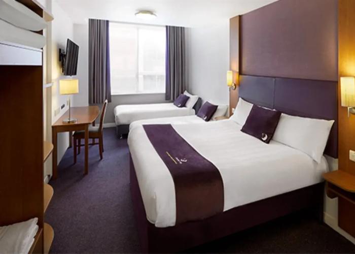 Premier Inn Barnsley Central M1 J37