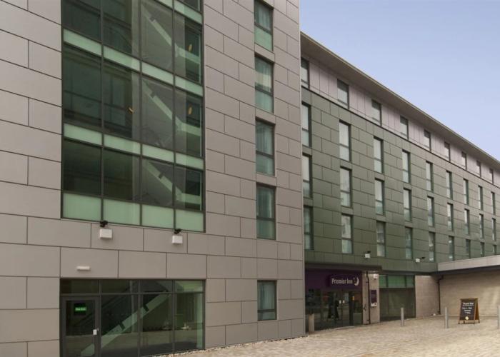 Premier Inn Barnsley Central M1 J37