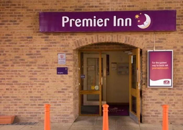 Premier Inn Sheffield/Barnsley (M1 Jct36)