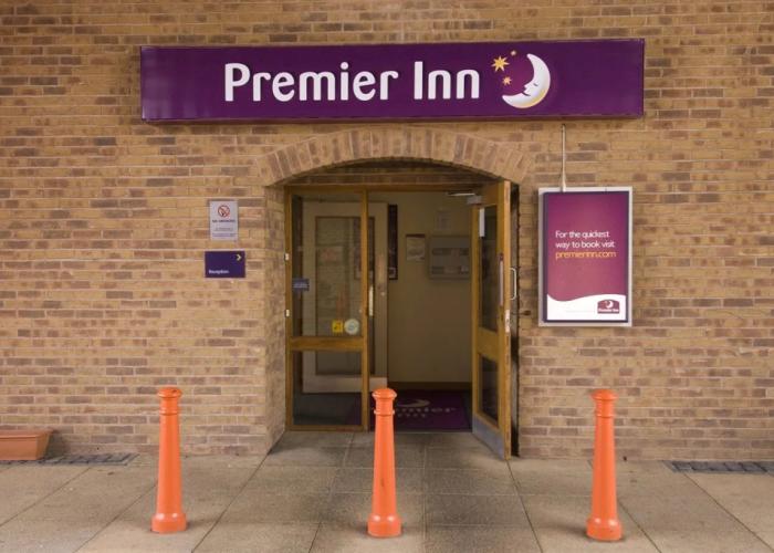 Premier Inn Sheffield/Barnsley (M1 Jct36)