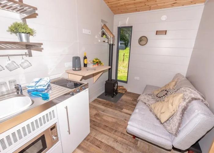 Sunset Cabins at The Oaks Woodland Retreat