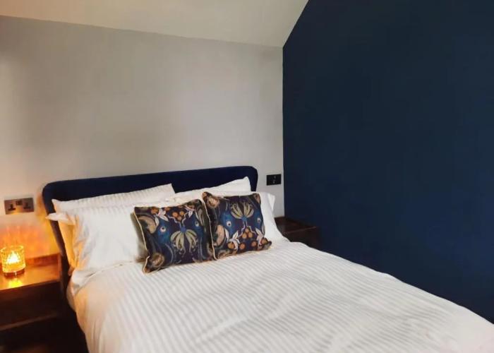 Longstone Bed and Breakfast