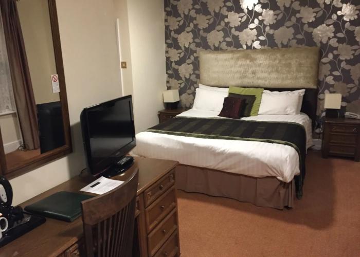 Red Lion Hotel