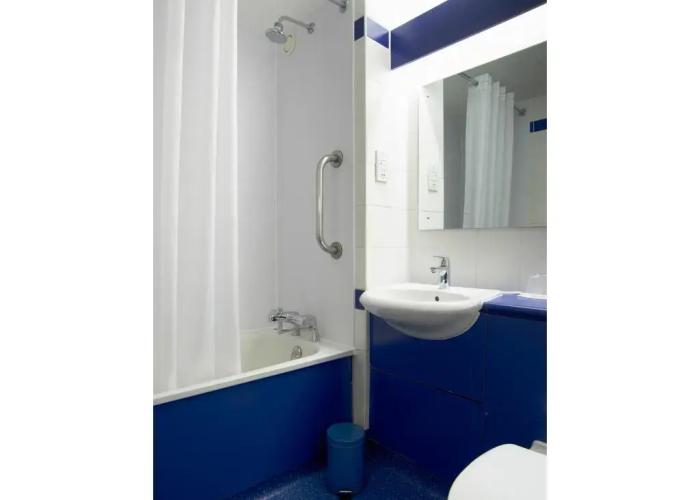 Travelodge Basingstoke
