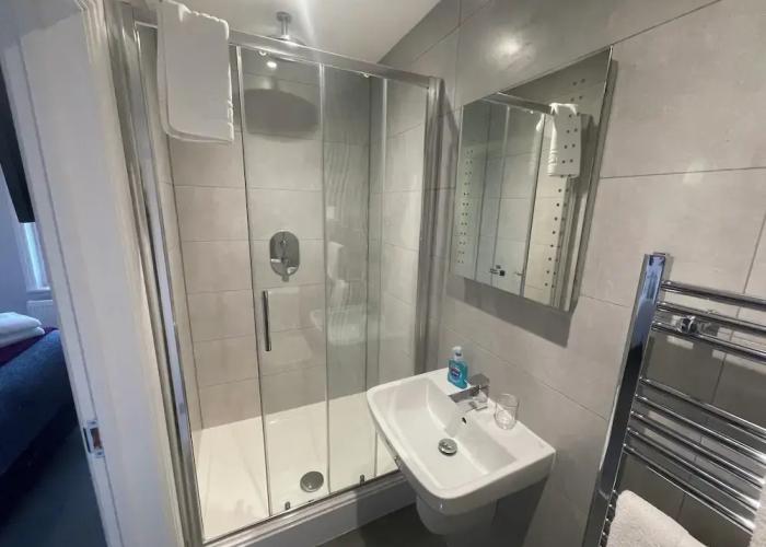 Arlan House Hotel