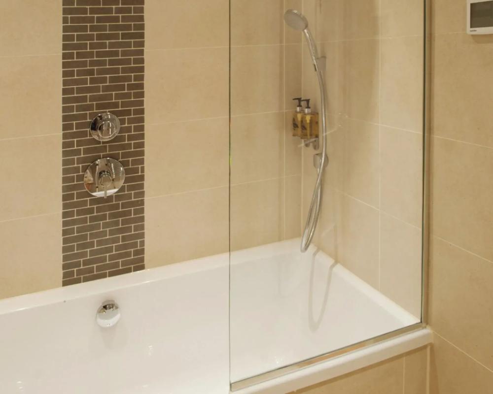 фото Bath Circle