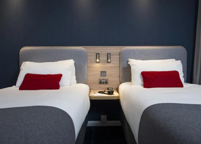 Holiday Inn Express Bath by IHG