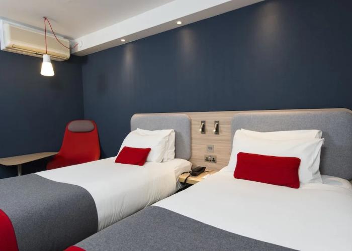 Holiday Inn Express Bath by IHG