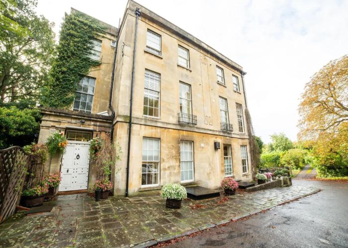 Bailbrook House