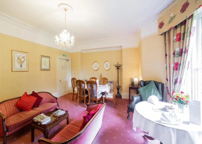Bailbrook House