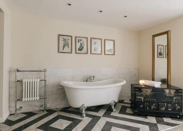 Tyndall Villa Boutique B&B