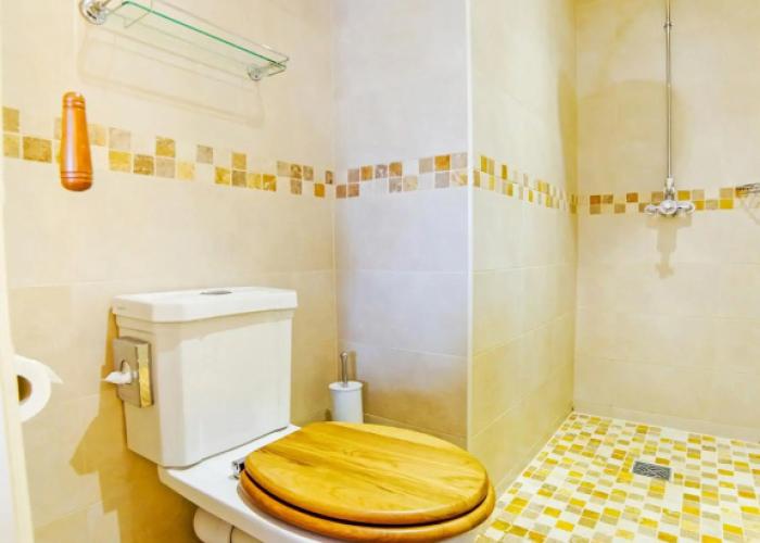 OYO Bailbrook Lodge, Bath